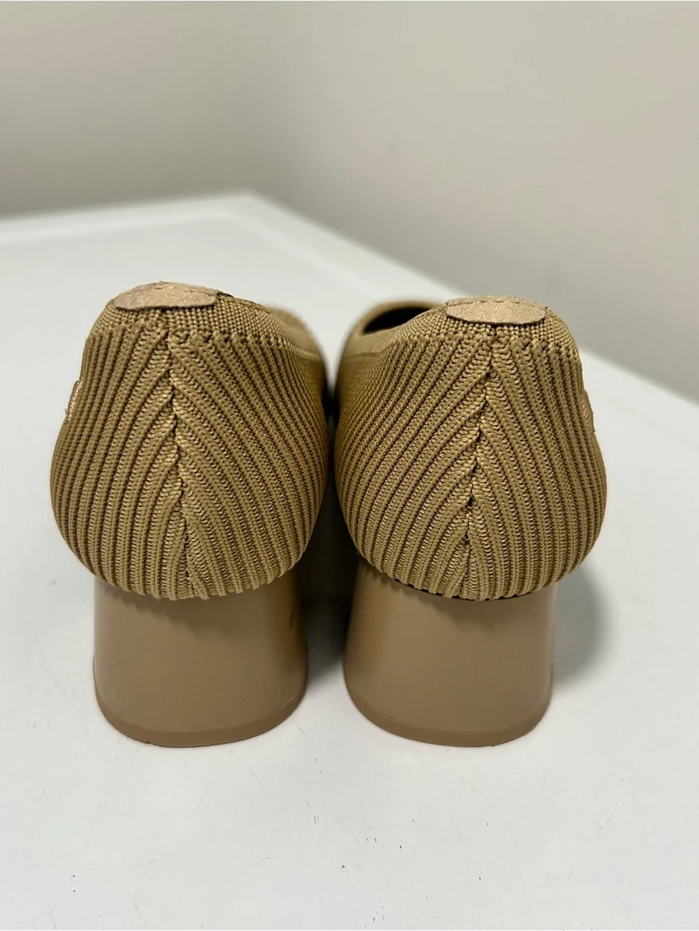 Vivaia Melody 2 Square Toe Chunky Heels Tan Size 5.5 - 6 US 36 EU